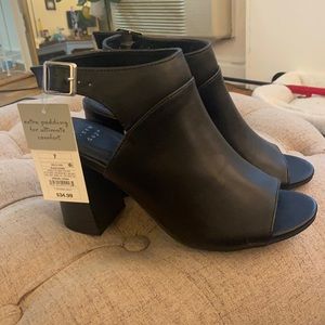 NWT black peep toe ankle bootie